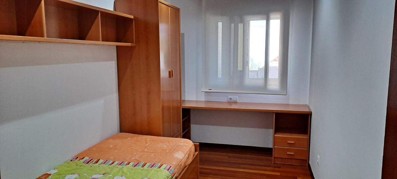 Centrico Apartamento, Playa Cercana, Plaza Garaje Cangas do Morrazo Exterior photo